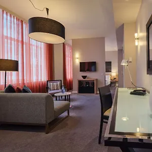 Aparthotel Adina Checkpoint Charlie
